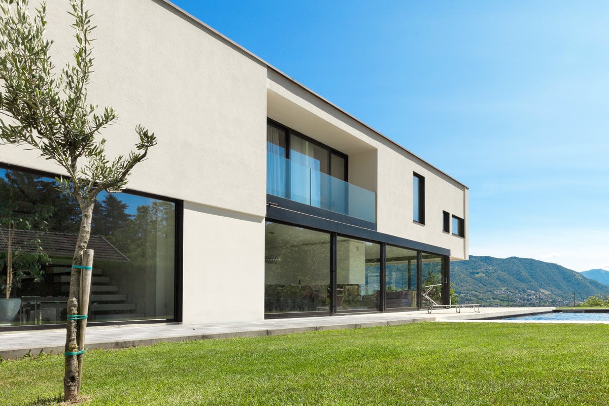 Moderne gevelrenovatie met crepi